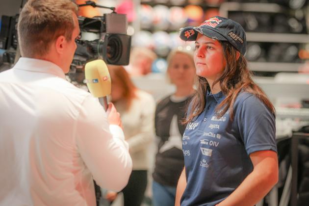 9Z8A1847 (Copy).jpg (46 KB)