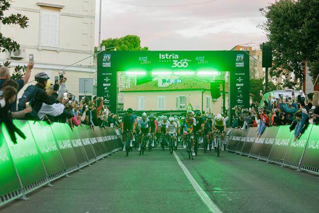 glavna2is.jpg (63 KB)