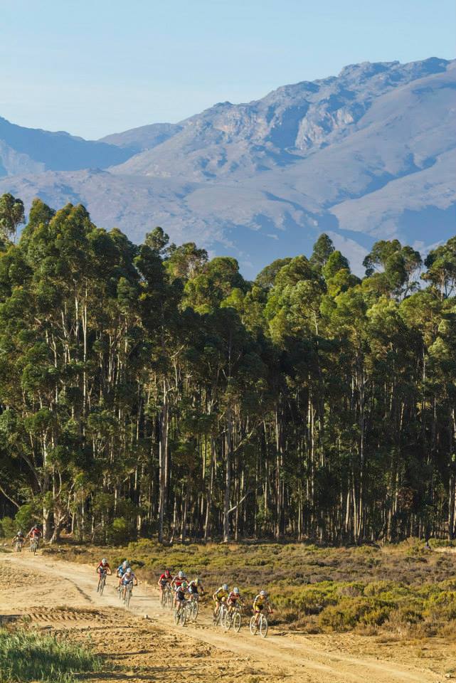 Povratak otpisanih na 5. etapi - Absa Cape Epic slika 1