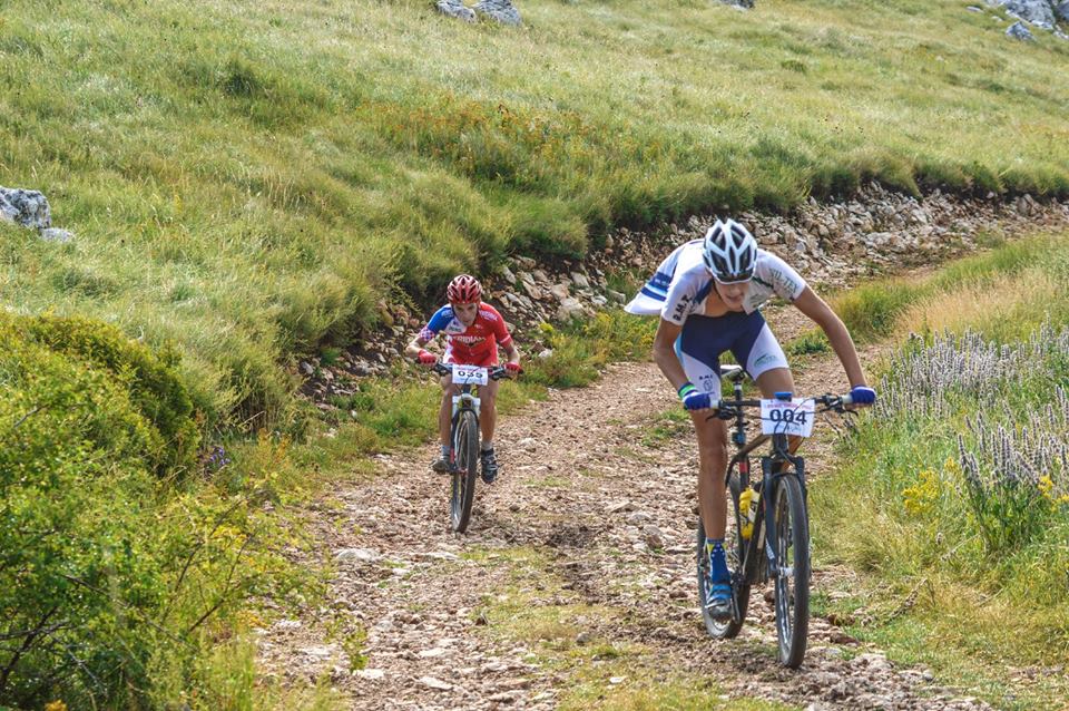 Jabuka prebrz za konkurenciju na Kamešnici slika 3