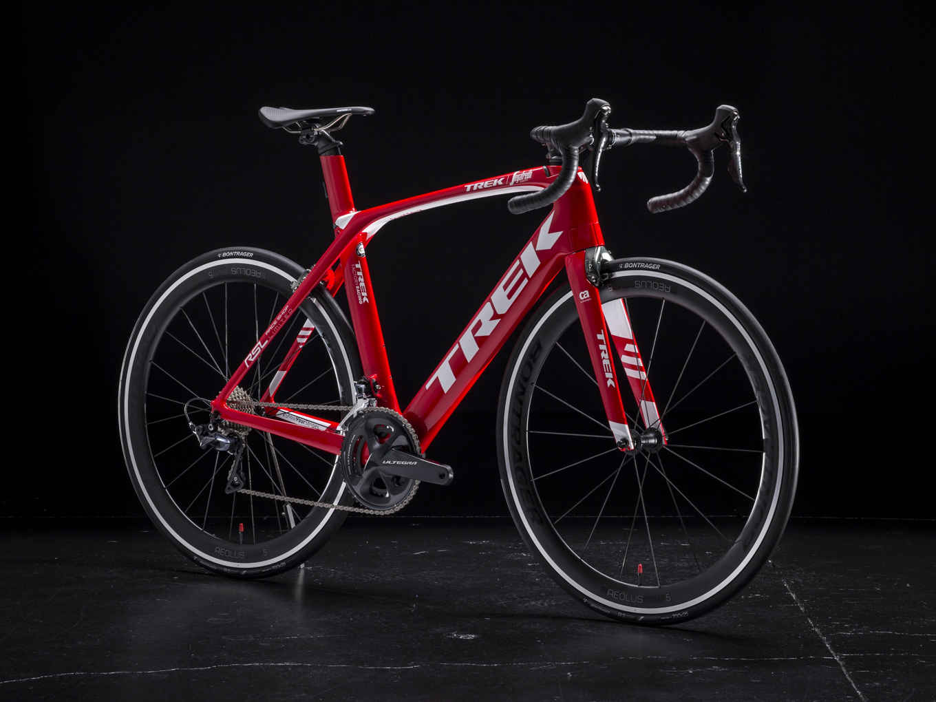 Madone90_21585_E_Alt7.jpg (77 KB)